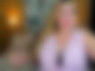 Danna38topless's Live Sex Cam Show