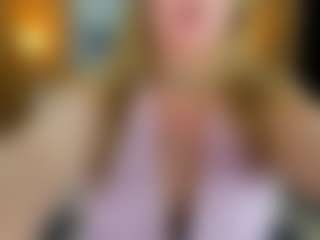 Danna38topless's Live Sex Cam Show