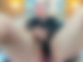 Danna38topless's Live Sex Cam Show
