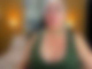 Danna38topless's Live Sex Cam Show