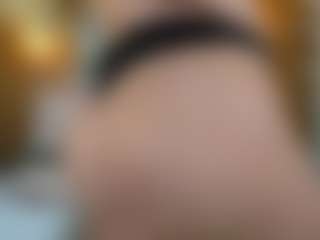 Danna38topless's Live Sex Cam Show
