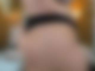 Danna38topless's Live Sex Cam Show