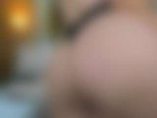 Danna38topless's Live Sex Cam Show