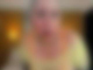 Danna38topless's Live Sex Cam Show