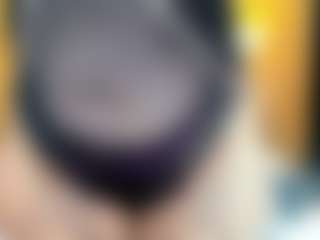Danna38topless's Live Sex Cam Show
