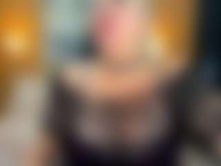 Danna38topless's Live Sex Cam Show