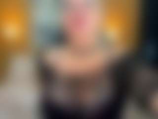 Danna38topless's Live Sex Cam Show