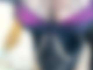 Danna38topless's Live Sex Cam Show