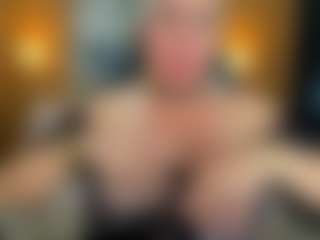 Danna38topless's Live Sex Cam Show
