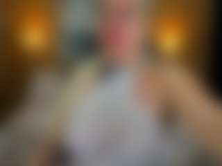 Live cam show with Danna38topless - Granny Dildo on TastyBlacksLive