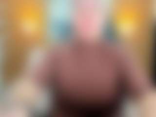 Live cam show with Danna38topless - Green Eyes on livesuperchat.net