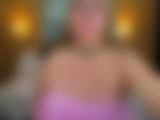 Live cam show with Danna38topless - Grandes Tetas on Camsoda