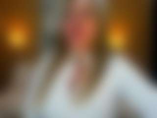 Danna38topless's Live Sex Cam Show