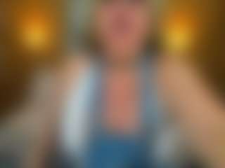 Danna38topless's Live Sex Cam Show