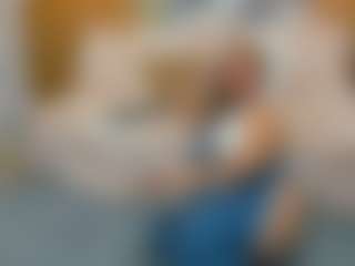 Danna38topless's Live Sex Cam Show