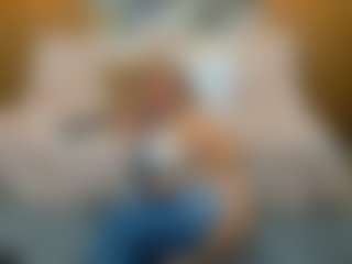 Danna38topless's Live Sex Cam Show
