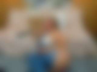 Danna38topless's Live Sex Cam Show