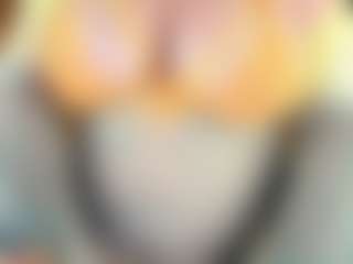 Danna38topless's Live Sex Cam Show