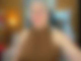 Spettacolo in cam dal vivo con Danna38topless - Role Play MILF su Camsoda