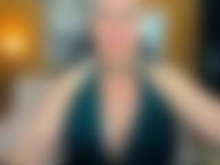 Live cam show with Danna38topless - Granny Big Tits on Stripli.com