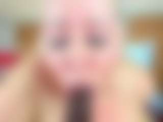 Live cam show with Danna38topless - Granny Squirt on Camsoda