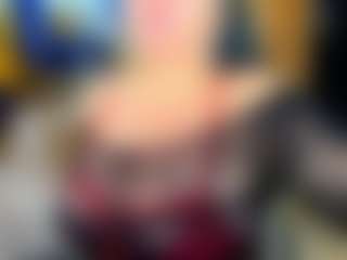 Danna38topless's Live Sex Cam Show