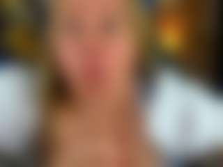 Danna38topless's Live Sex Cam Show