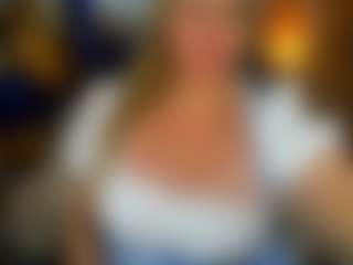 Danna38topless's Live Sex Cam Show
