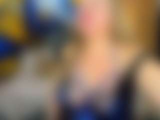 Live cam show with Danna38topless - Drinking on Camsoda