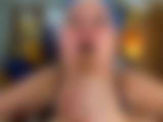 Danna38topless's Live Sex Cam Show