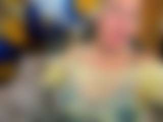 Live cam show with Danna38topless - Blonde Hair MILF on Camsoda
