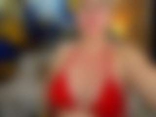 Live cam show with Danna38topless - Blonde Hair MILF on Camsoda