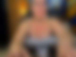 Live cam show with Danna38topless - Mature on UwU Esports