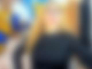 Live cam show with Danna38topless - Ass Bouncing on Camsoda