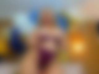 Live cam show with Danna38topless - Role Play on Camsoda