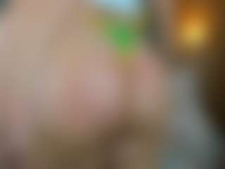 Danna38topless's Live Sex Cam Show