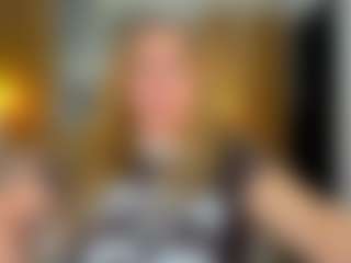 Live cam show with Danna38topless - Ass Bouncing on SinfulBabes