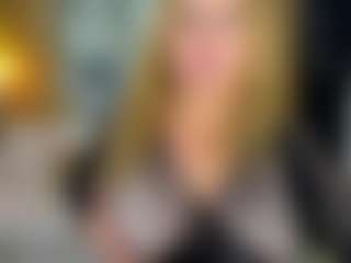 Live cam show with Danna38topless - Public on Fling VIP Chat