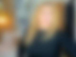 Danna38topless's Live Sex Cam Show