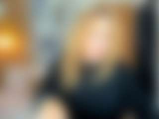 Danna38topless's Live Sex Cam Show
