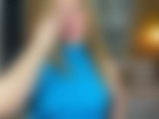 Live cam show with Danna38topless - Ass Bouncing on TeamSkeetLive