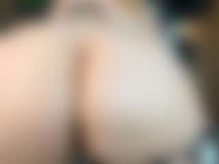 Live cam show with Danna38topless - Public Big Tits on Cam Slut