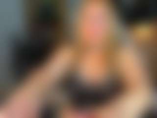 Danna38topless's Live Sex Cam Show