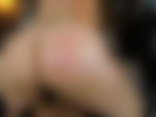 Live cam show with Danna38topless - Deepthroat on Camsoda