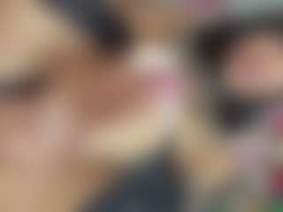 KhelanyTs1's Live Sex Cam Show
