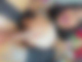 KhelanyTs1's Live Sex Cam Show