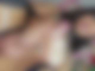 KhelanyTs1's Live Sex Cam Show