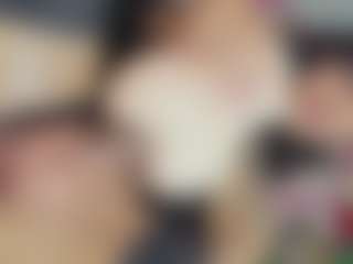KhelanyTs1's Live Sex Cam Show