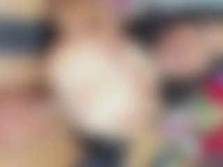 Live cam show with KhelanyTs1 - Spank on testsause.com