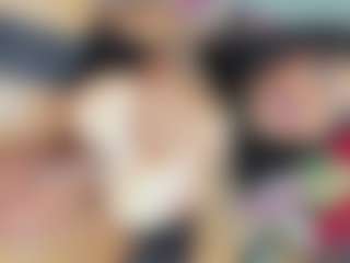KhelanyTs1's Live Sex Cam Show